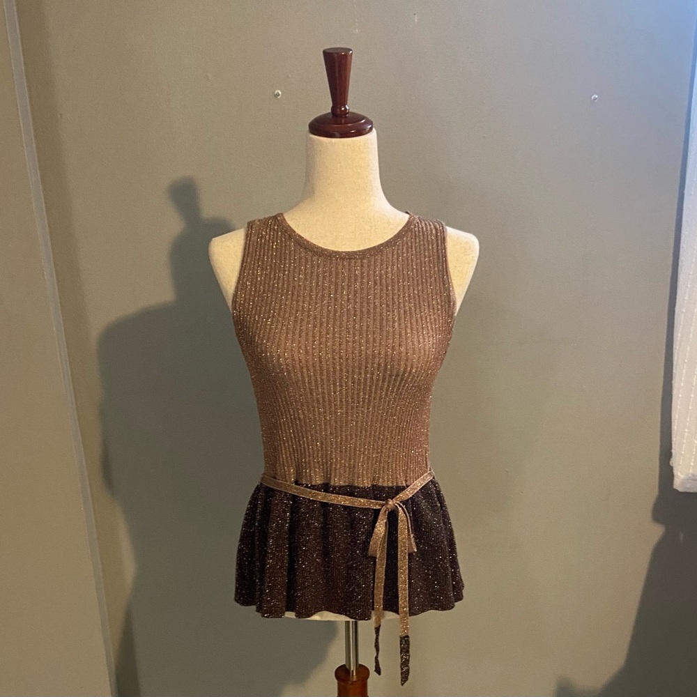 Moth Brand from Anthropologie Sparkly Knit Shell / Tank with Tie. Size XS.